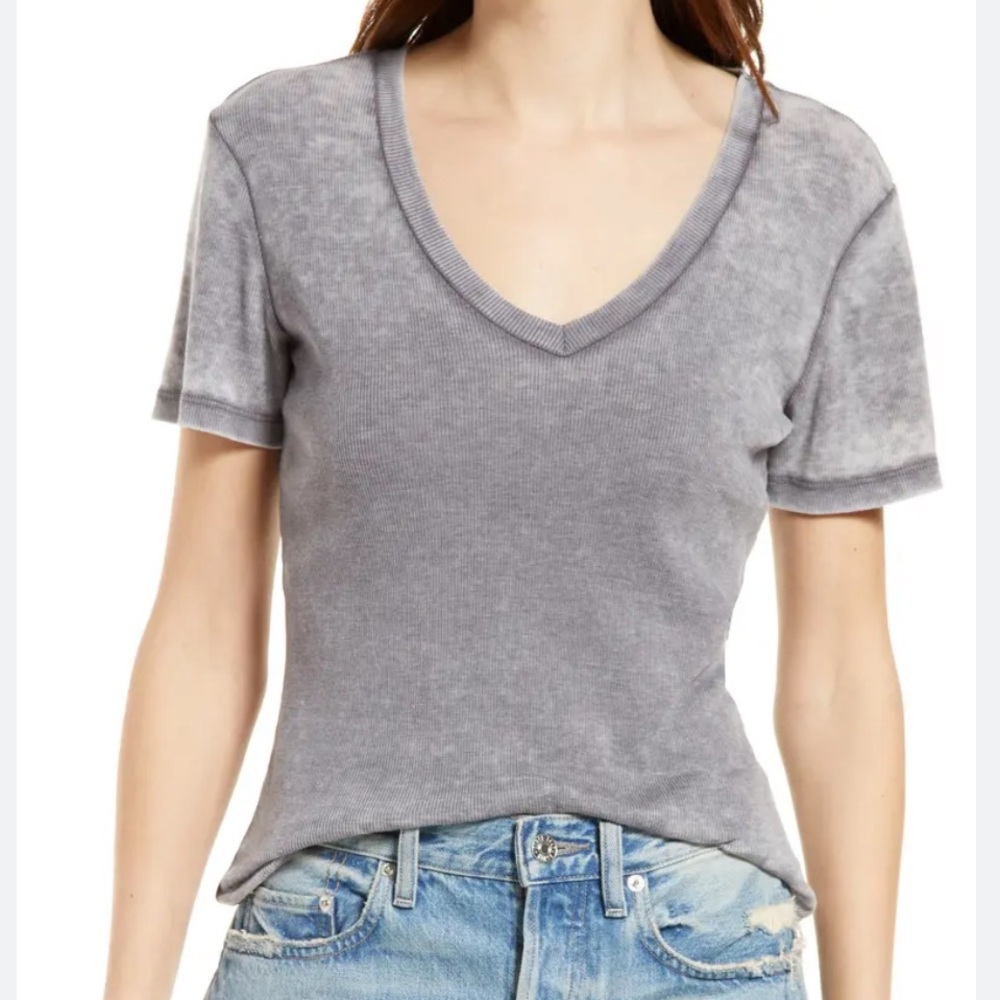 TREASURE AND BOND WASHED V-NECK RIBBED TEE - NWOT